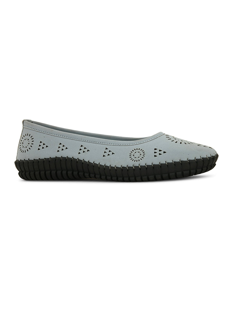 Women Ballerinas with Laser Cuts Flats-3