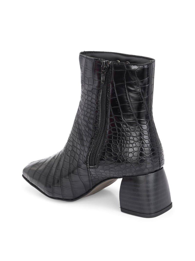 Black croc-embossed ankle boot with block heel and El Paso branding