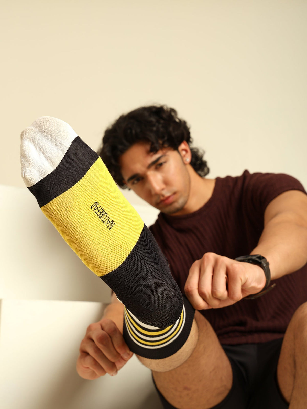 Naturefab Men's Bamboo Full Length socks Yellow White Stripes-4
