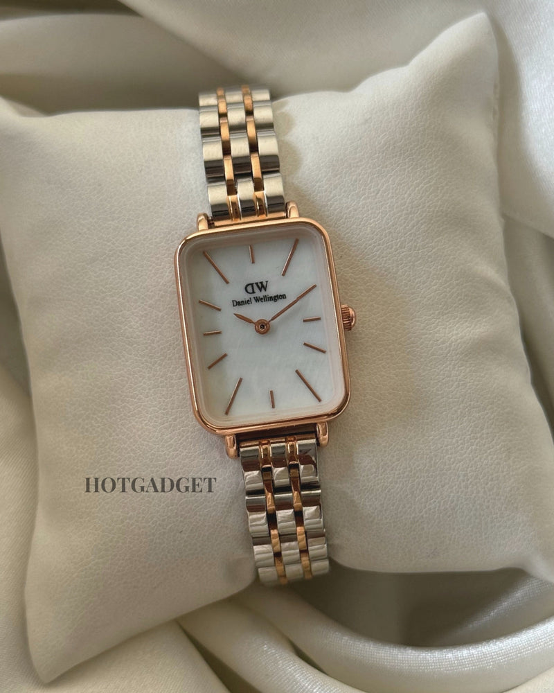 DW Quadro (Analog Watch)