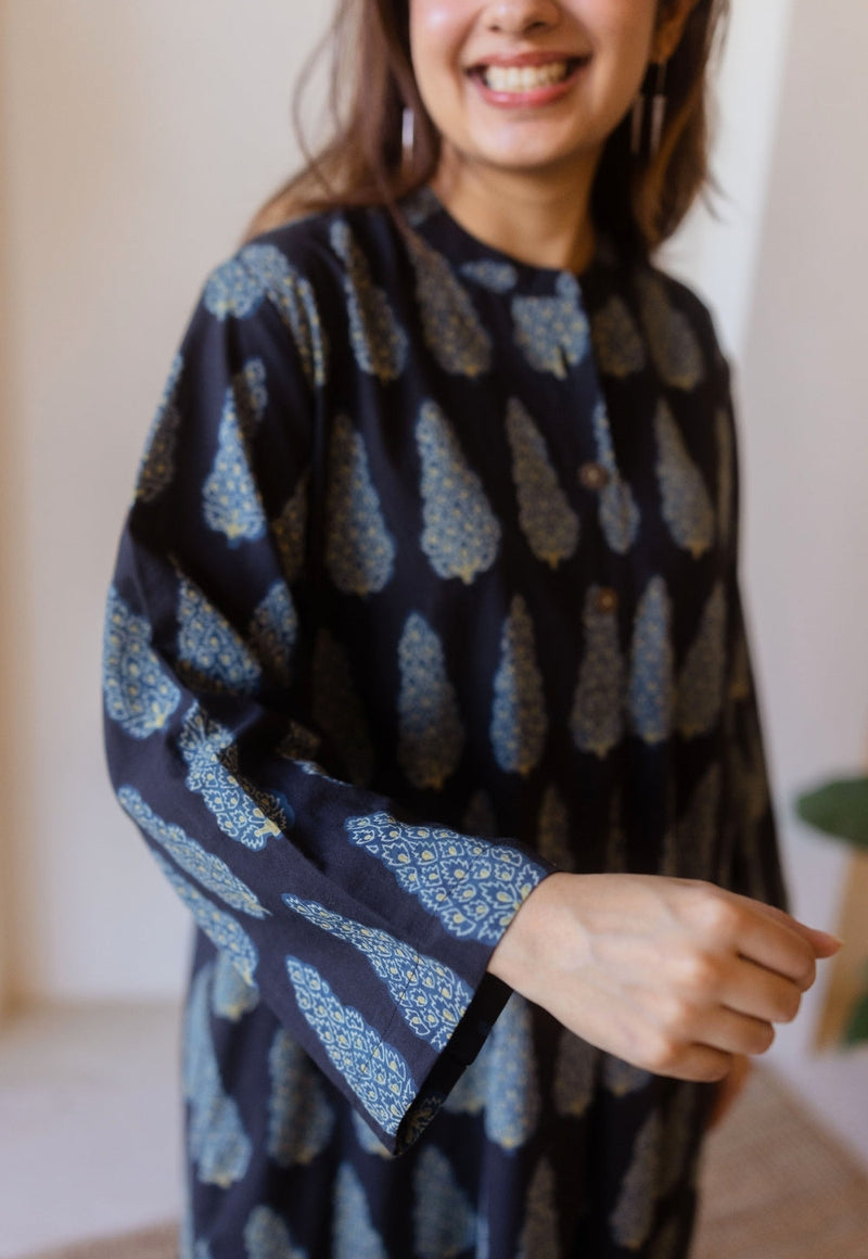 Ayaat Black Ajrakh Cotton Anti-Fit Kurta