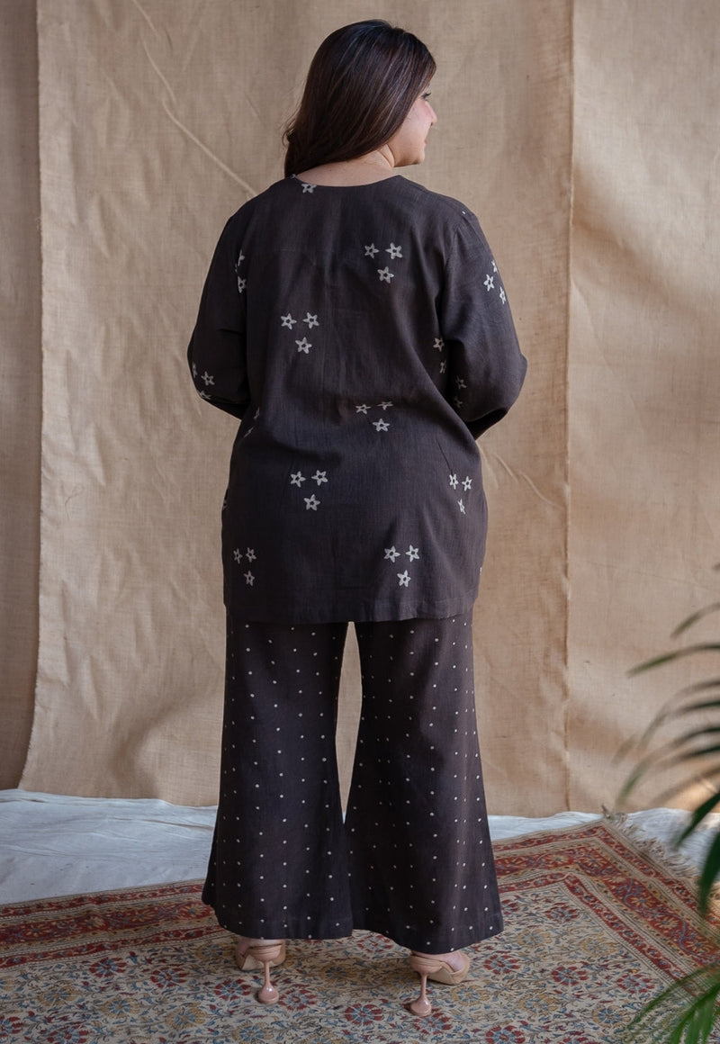 Samita Charcoal Straight Dabu Slub Cotton Co-Ord Set (Set of 2)