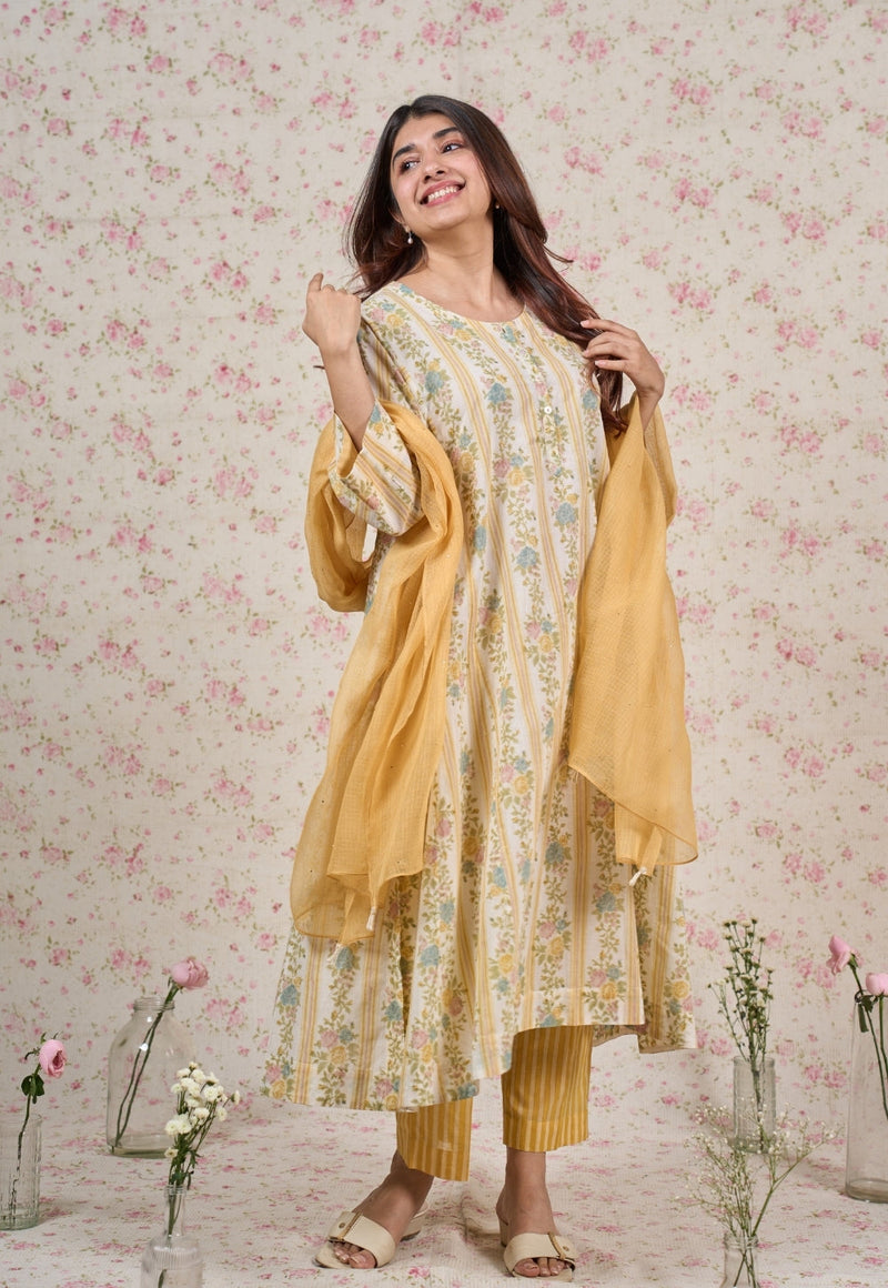 Ivy Yellow Sanganeri Mul Cotton Jhabbha Kali Kurta with Bead Work