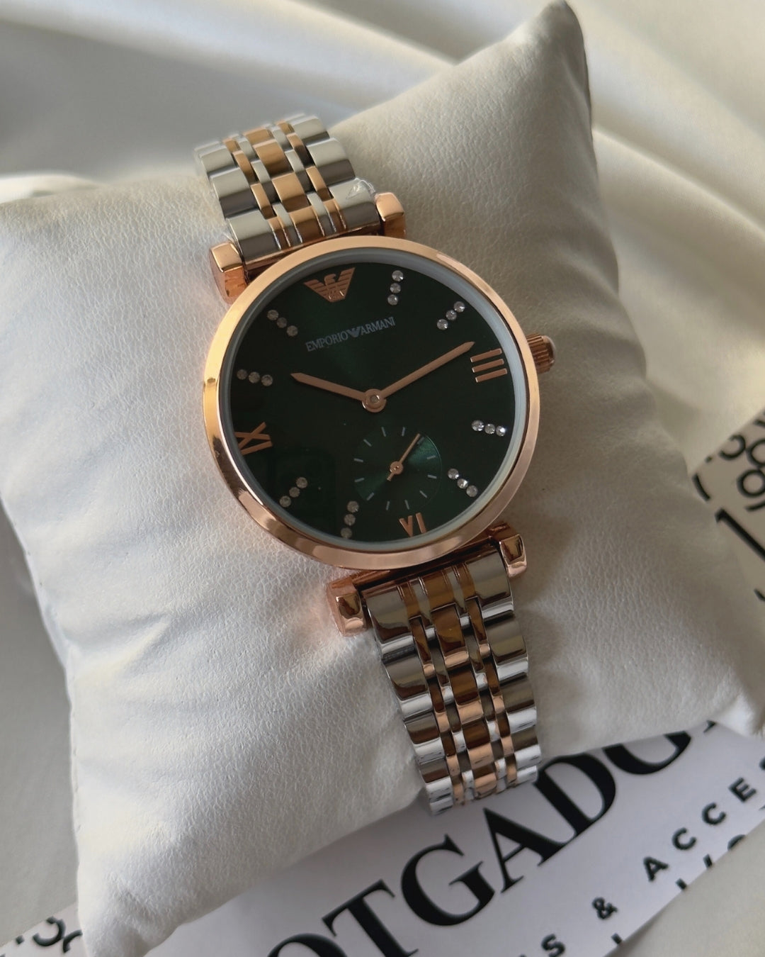 Armani-AR11058 (Chronograph Watch)