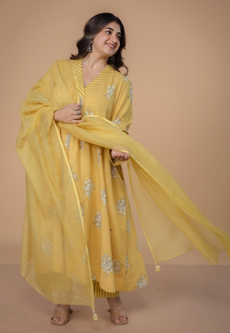 Sakhi Yellow Dabu Slub Cotton Kali Kurta