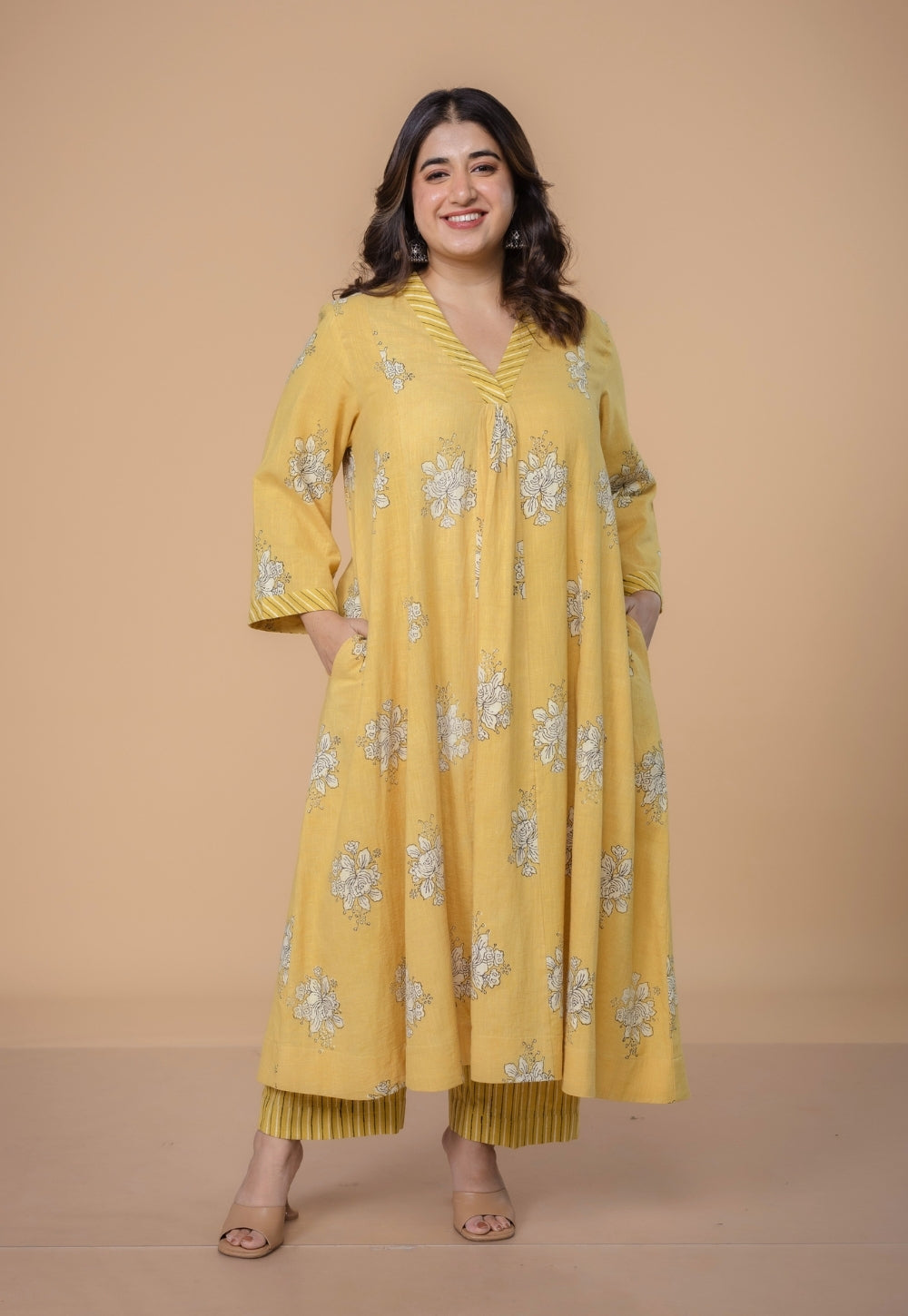 Sakhi Yellow Dabu Slub Cotton Kali Kurta