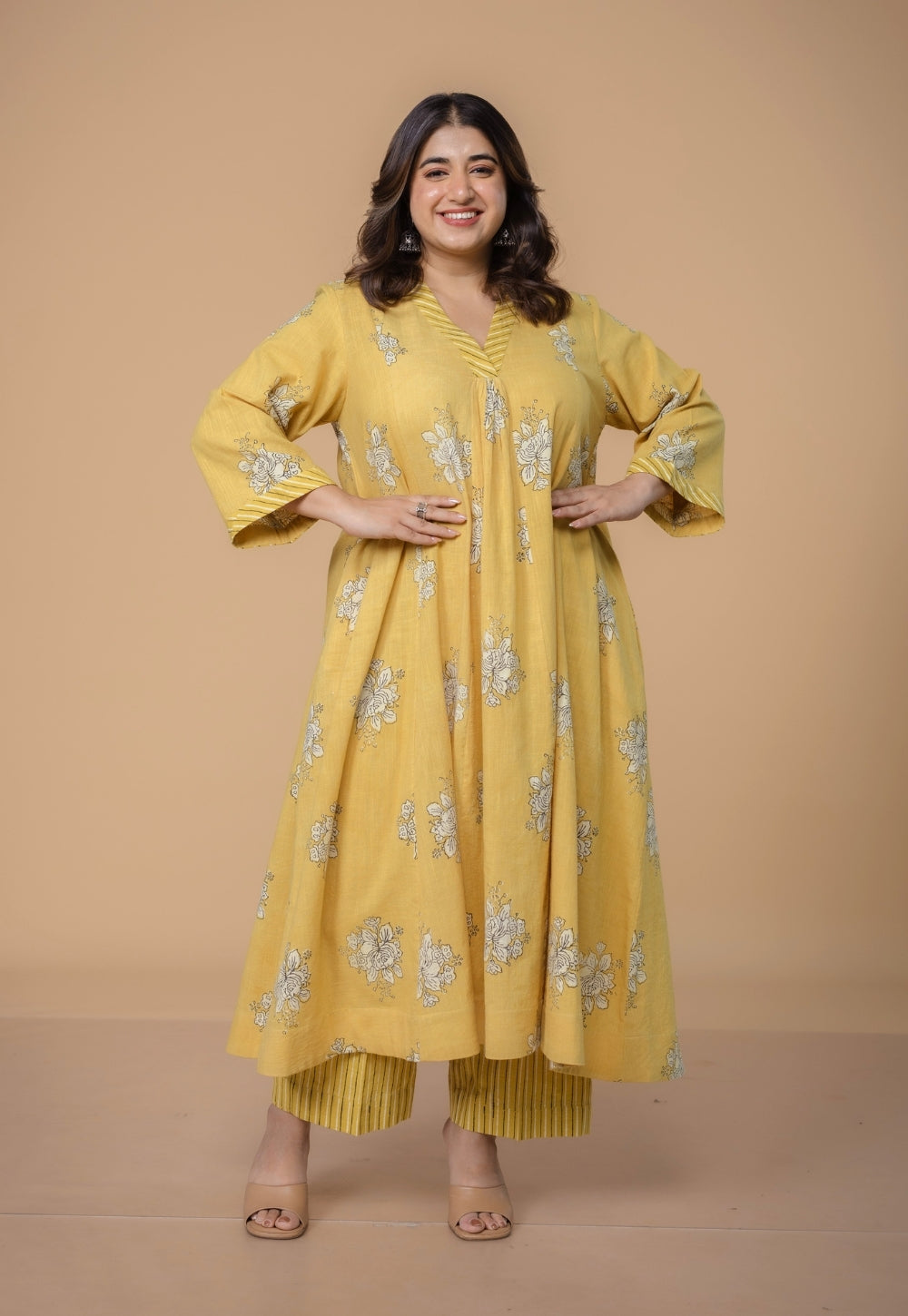 Sakhi Yellow Dabu Slub Cotton Kali Kurta