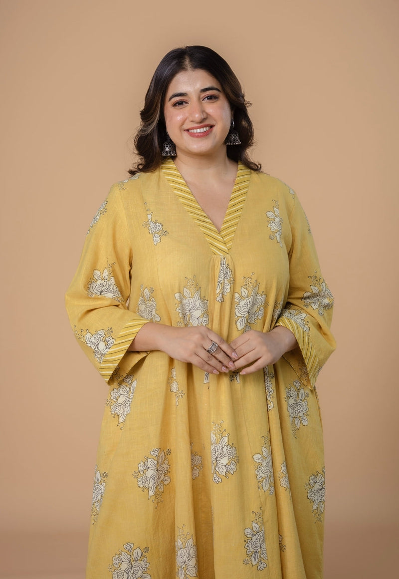 Sakhi Yellow Dabu Slub Cotton Kali Kurta