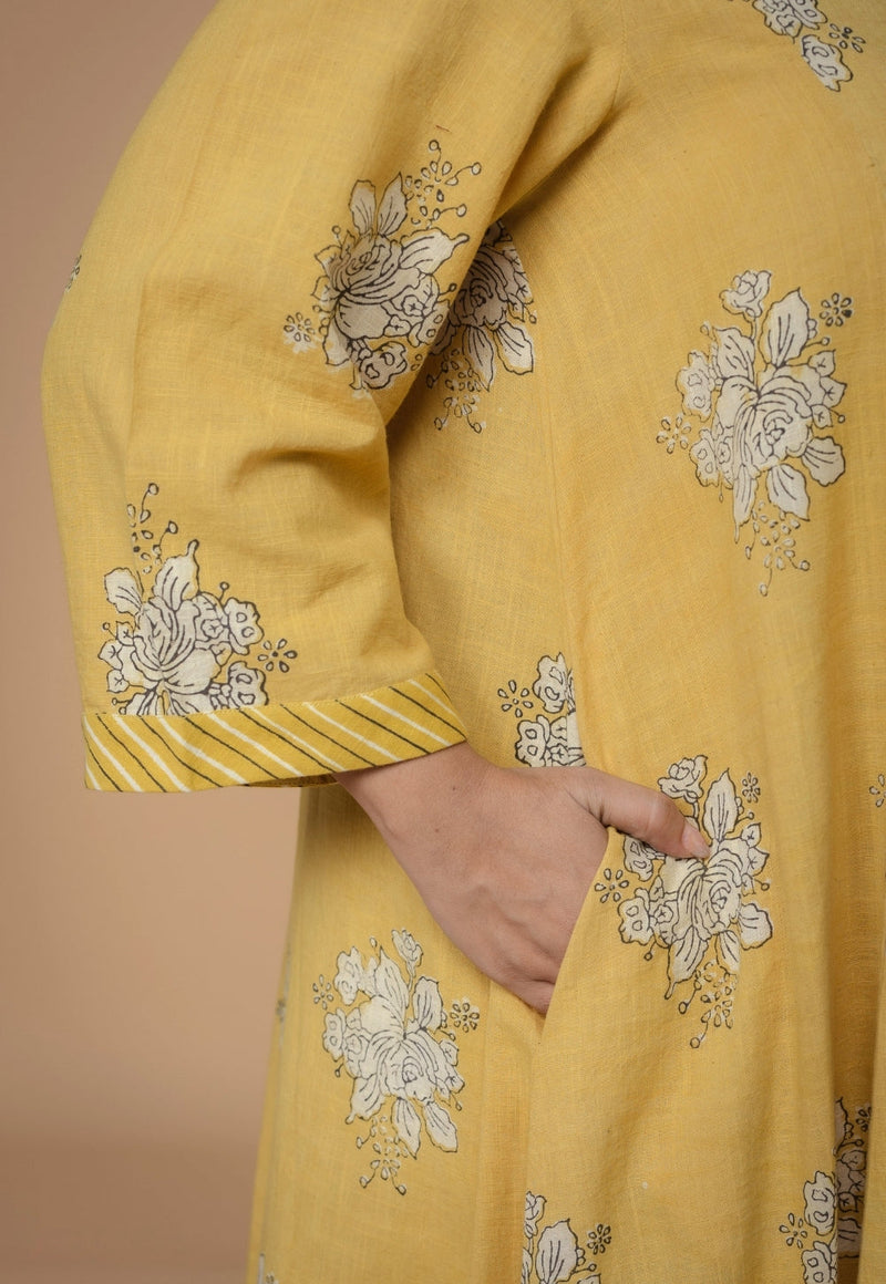 Sakhi Yellow Dabu Slub Cotton Kali Kurta