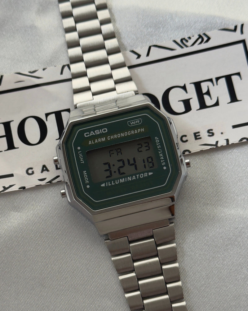 Vintage A168 Unisex (Digital Watch) Green
