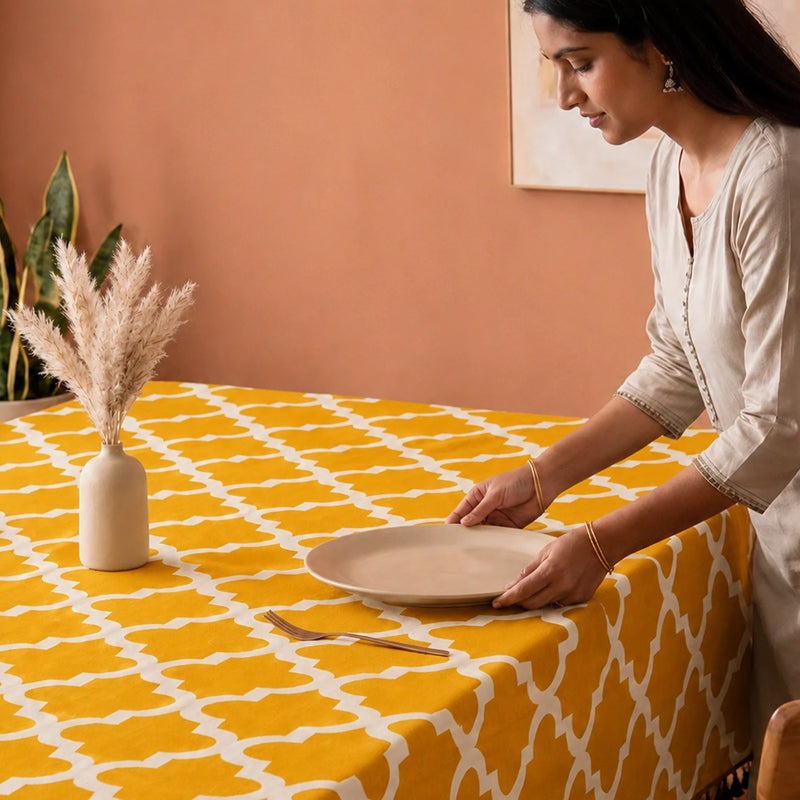 Imprimer Quatrefoil - Printed Dining Table Cover (Yellow)-4