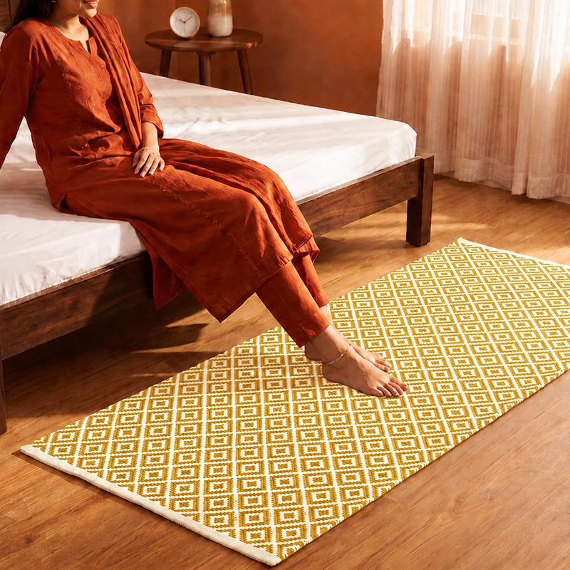 Tessitura Confetti - Diamond Cotton Rug (Mustard & White)-7