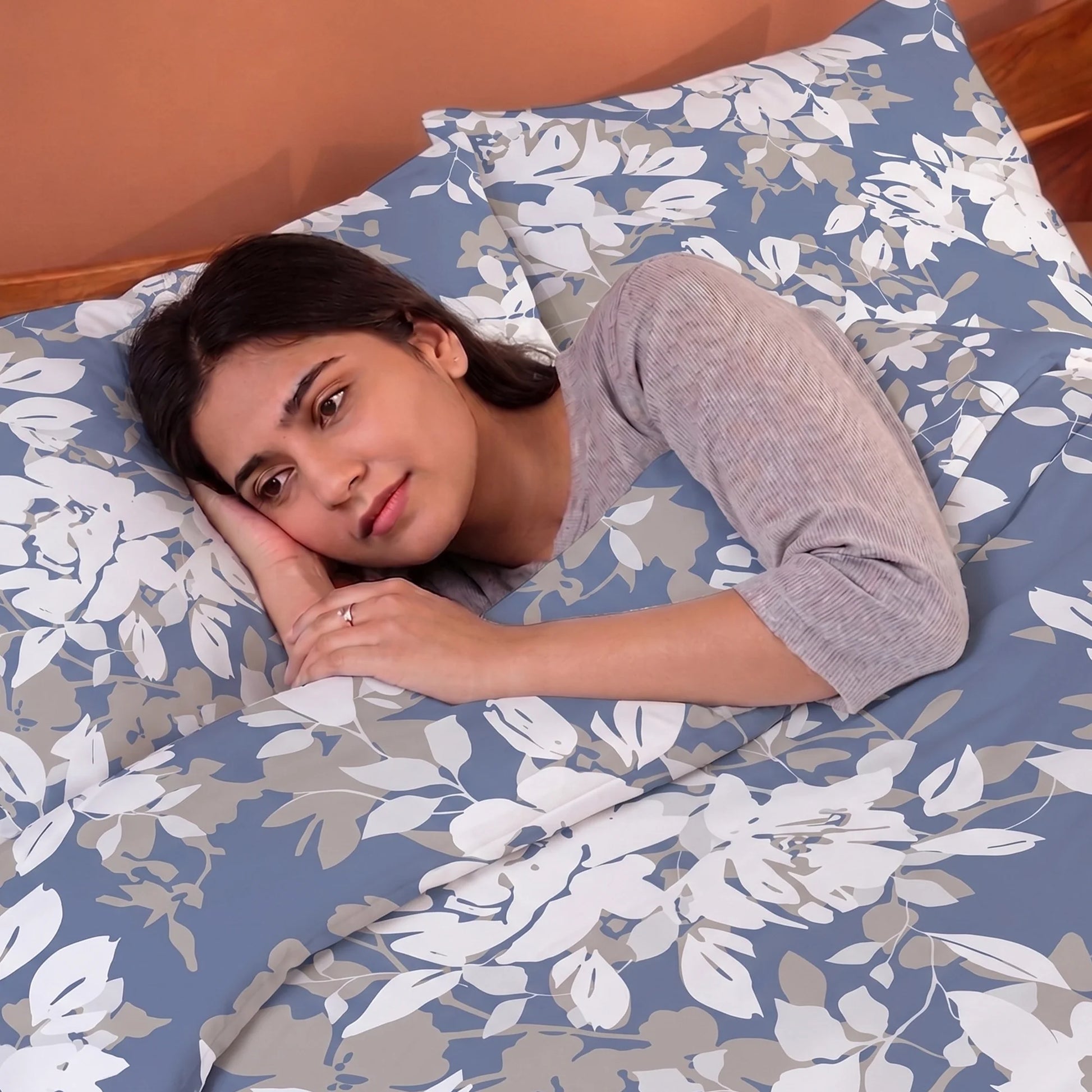 Blossom Haze - Floral Duvet Cover (Blue)-4