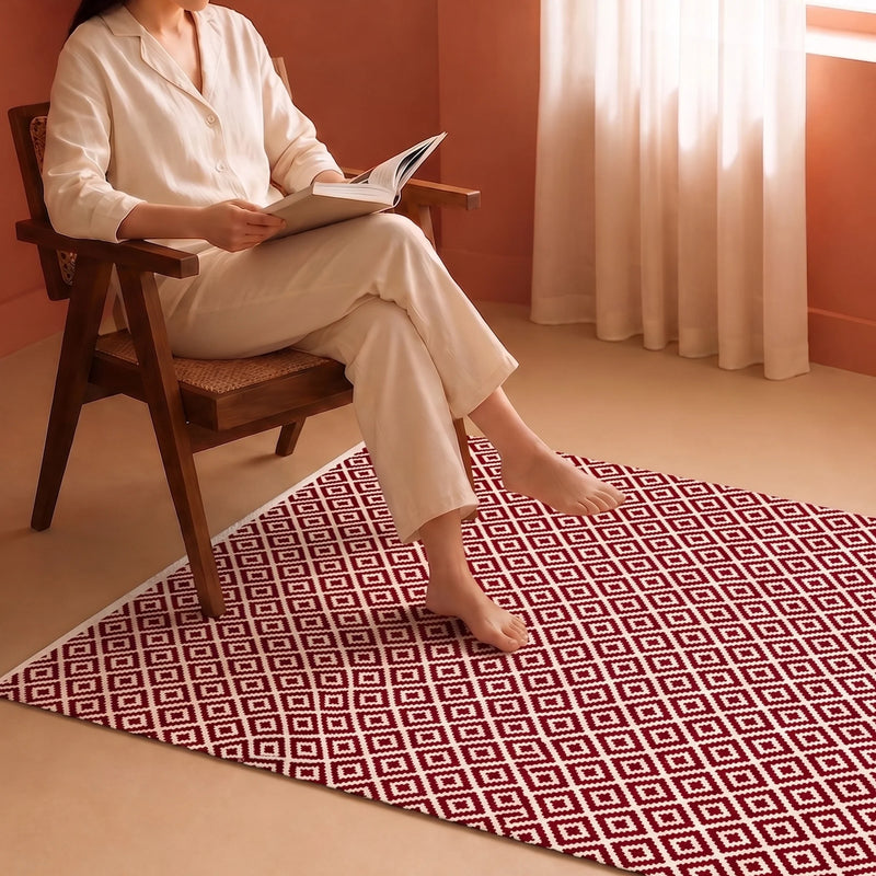Tessitura Confetti - Diamond Cotton Rug (Red & White)-5
