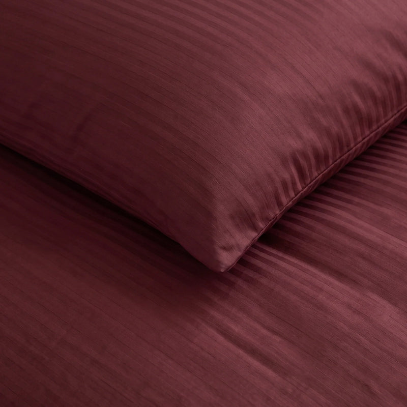Breton Mellow - Satin Striped Duvet Cover (Maroon)-5