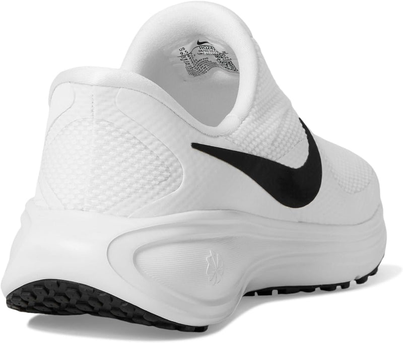 Nike Revolution 8 EasyOn Running Shoes