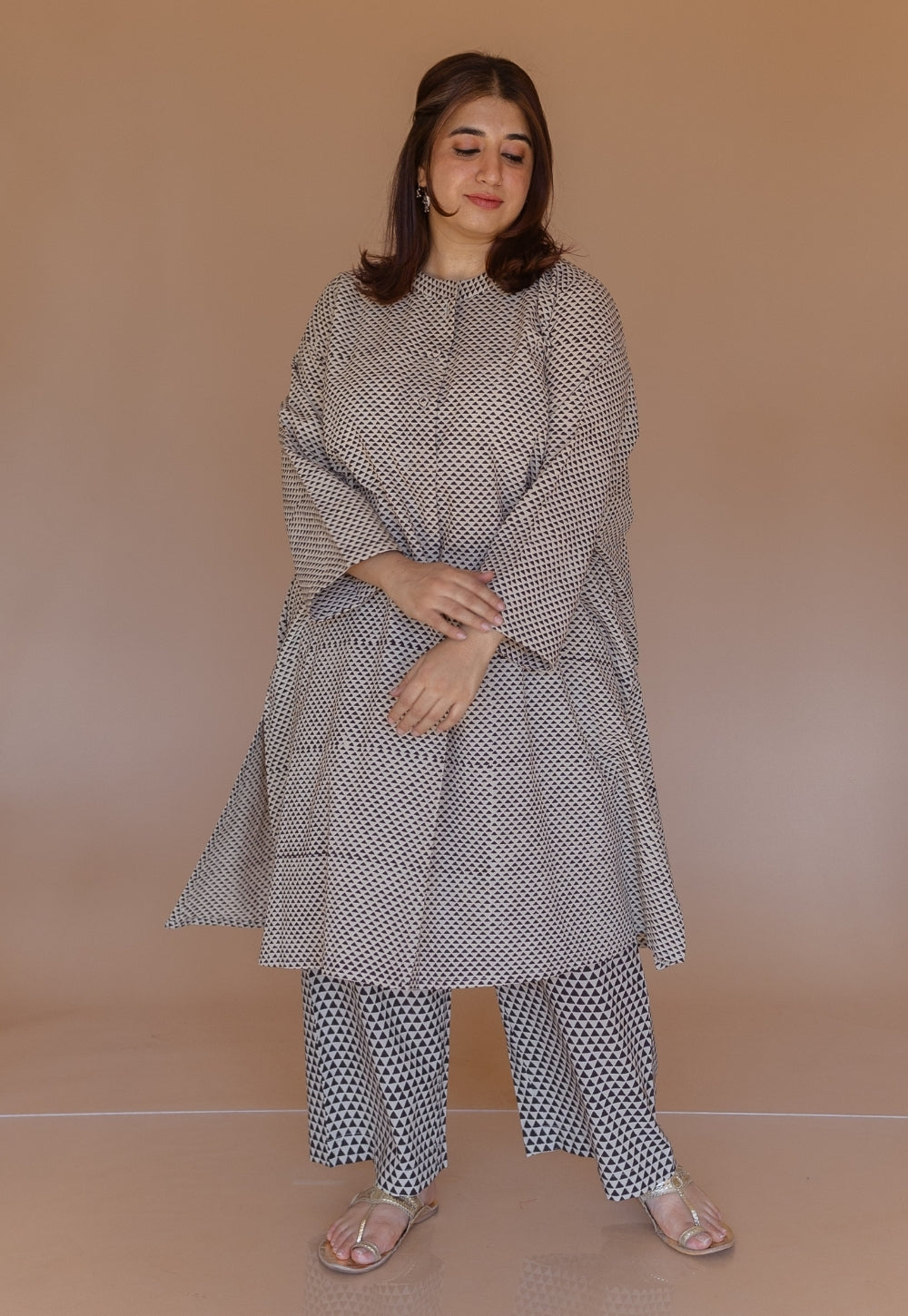 Ayaat Off White Bagru Cotton Anti-Fit Kurta