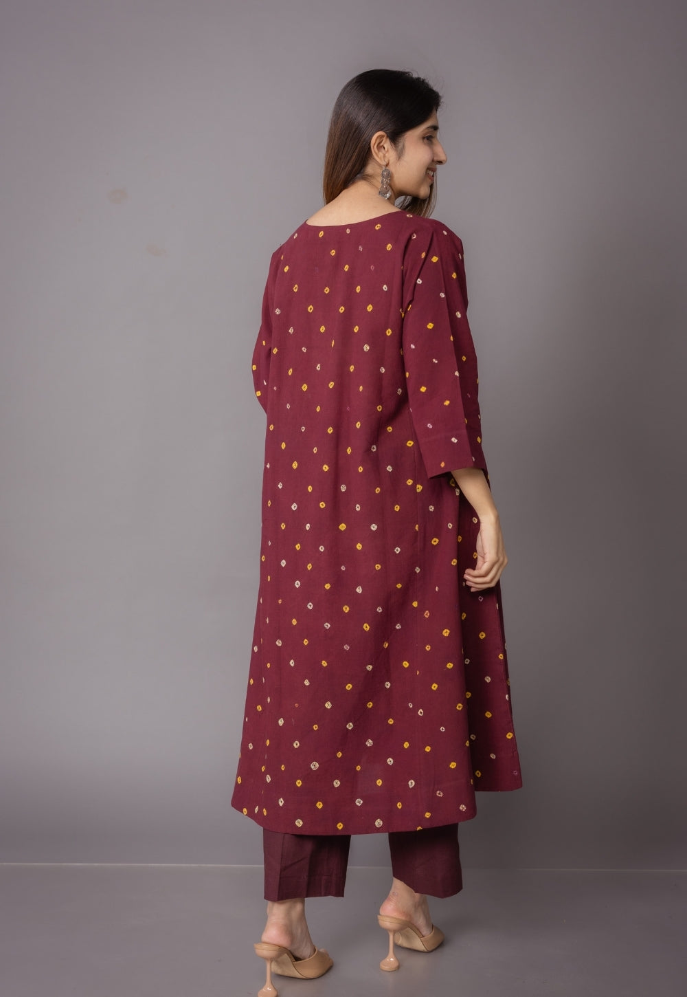 Nyra Red Bandhani Cotton Jhabbha Kali Kurta