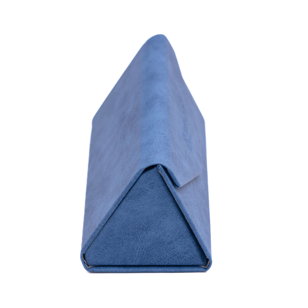Blue lagoon tri-fold case