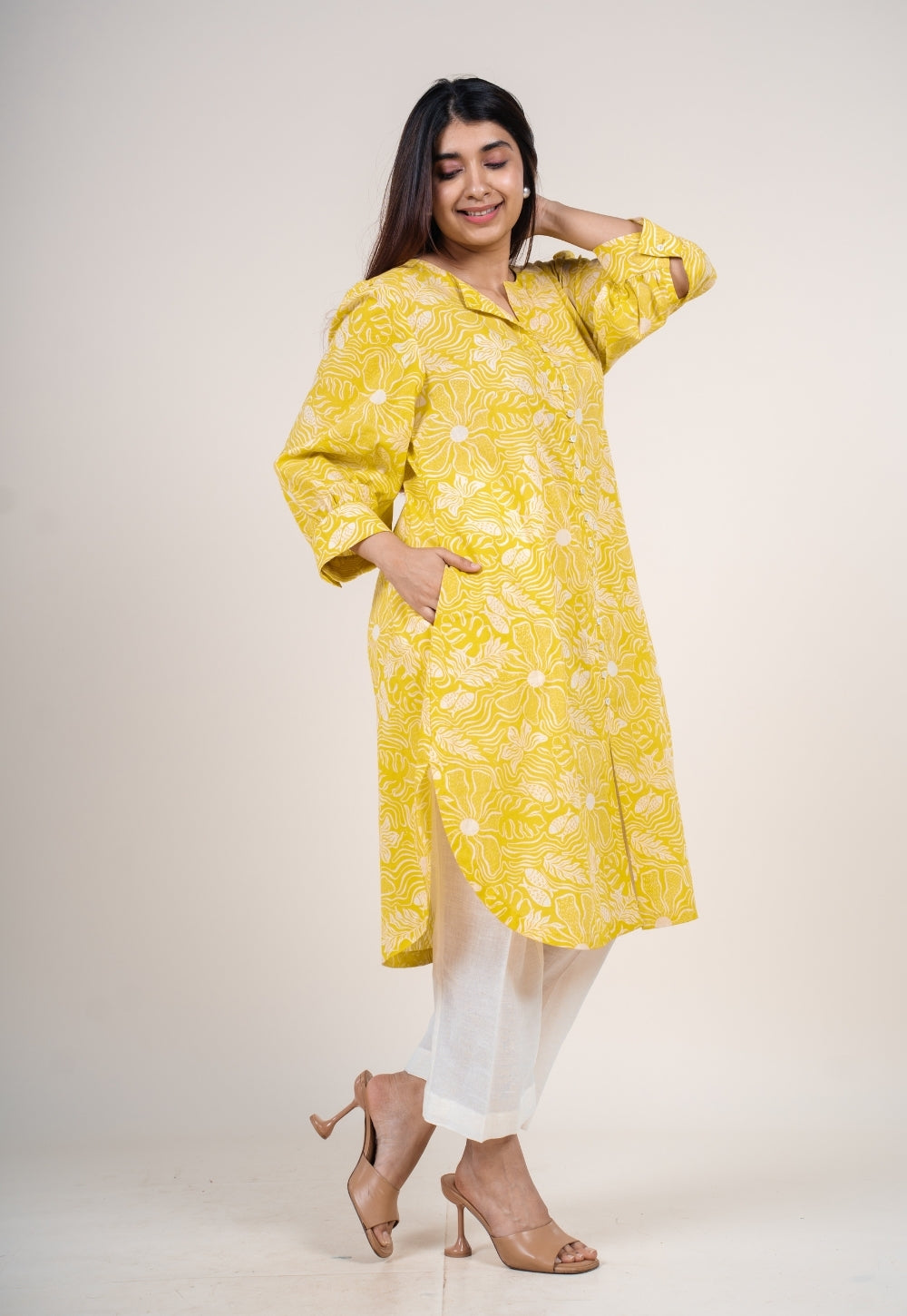 Akira Bright Yellow Printed Mul Straight Kurta