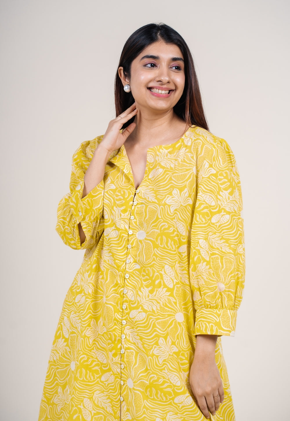 Akira Bright Yellow Printed Mul Straight Kurta