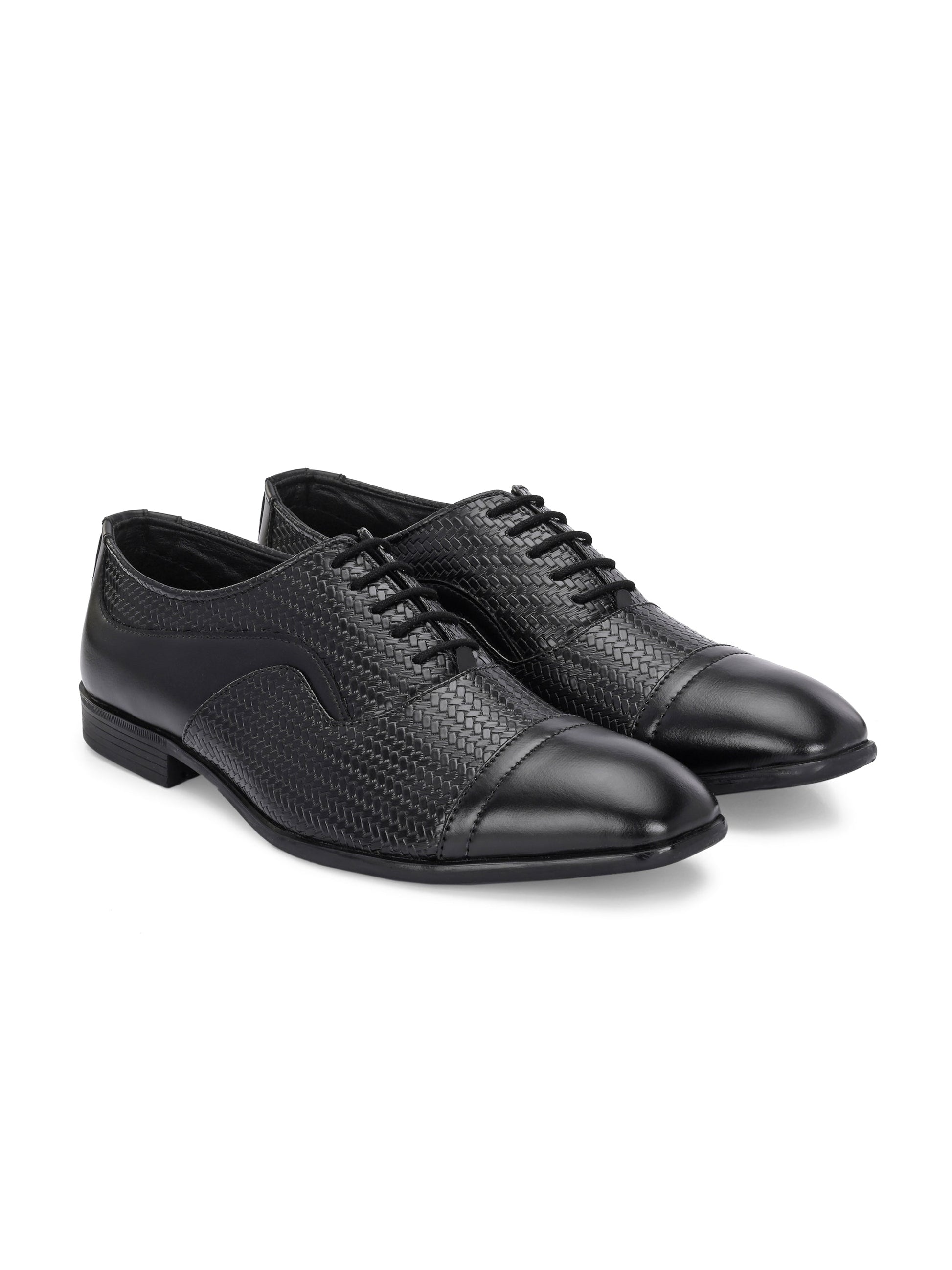 Men Textured Formal Oxfords-5