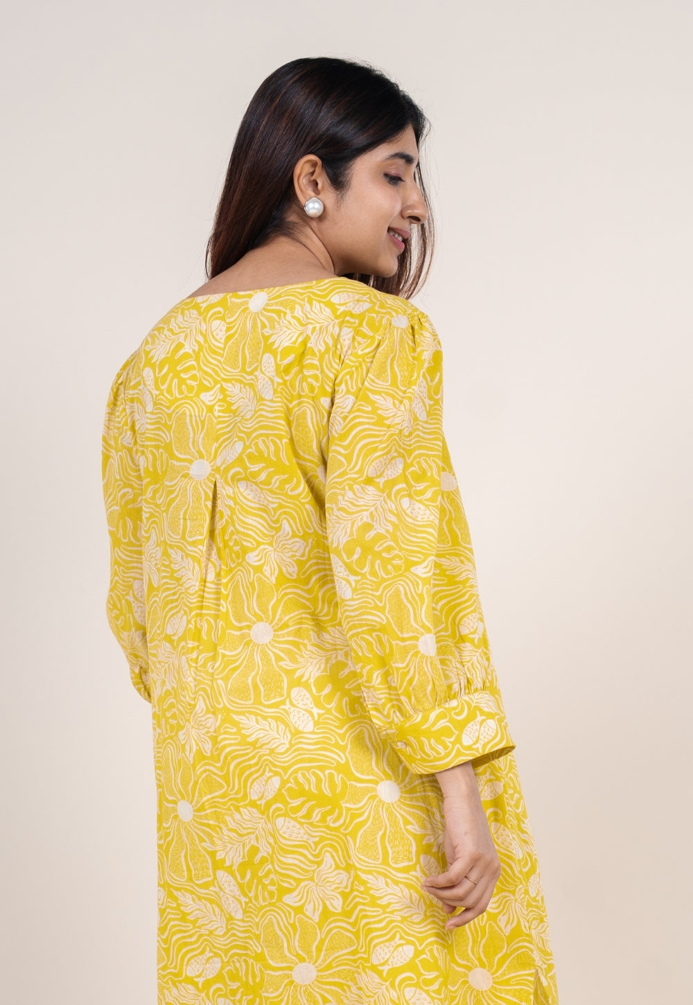 Akira Bright Yellow Printed Mul Straight Kurta