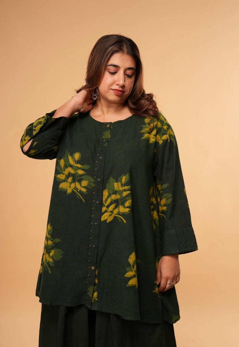 Urva Green Dabu Slub Cotton A Line Short Top