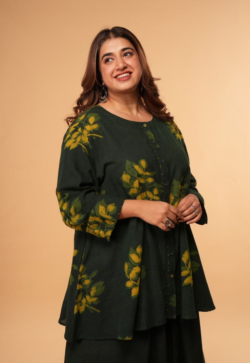 Urva Green Dabu Slub Cotton A Line Short Top