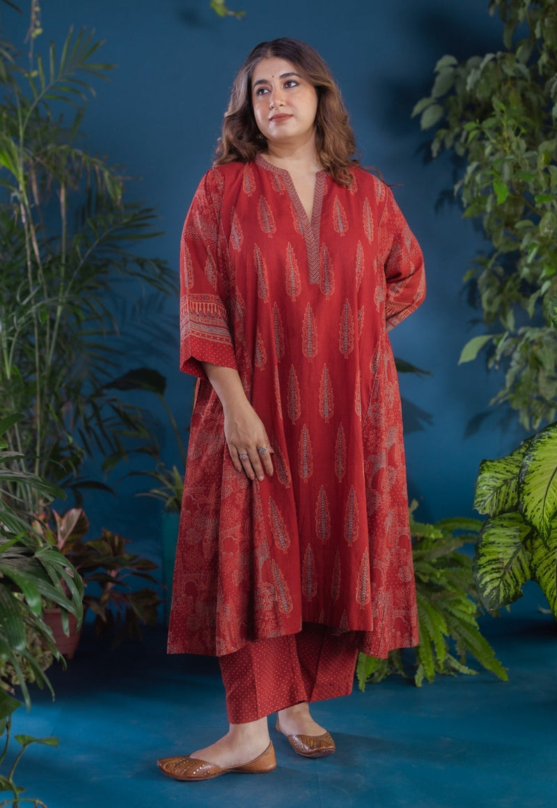 Ishvika Red Ajrakh Cotton Jhabbha Kali Kurta