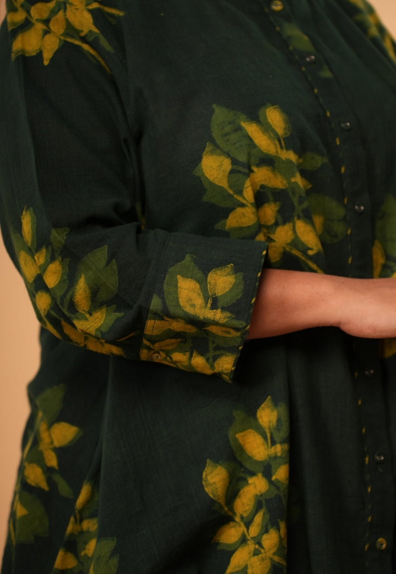 Urva Green Dabu Slub Cotton A Line Short Top