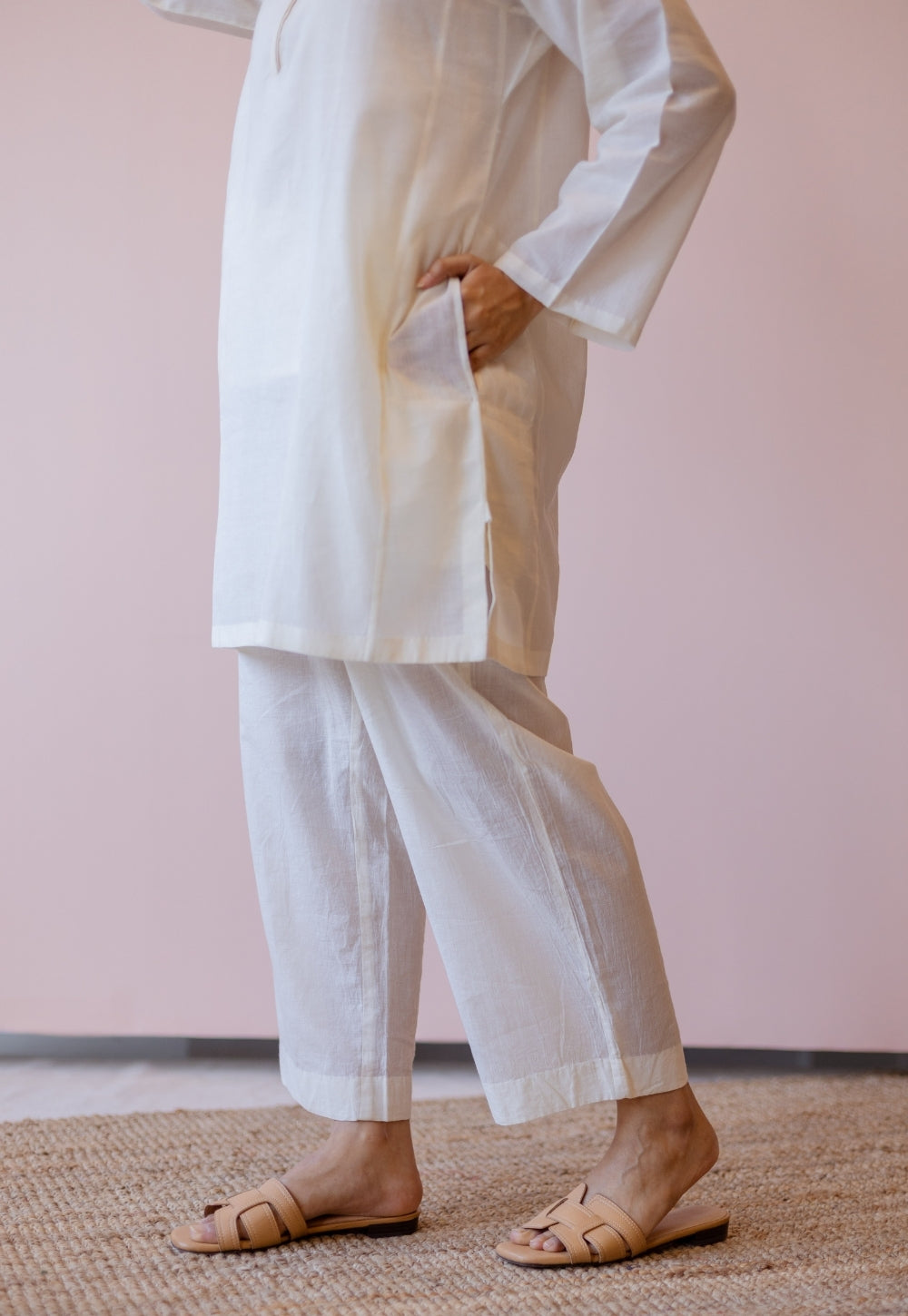 Yashi Off White Solid Handloom Cotton Straight Pant
