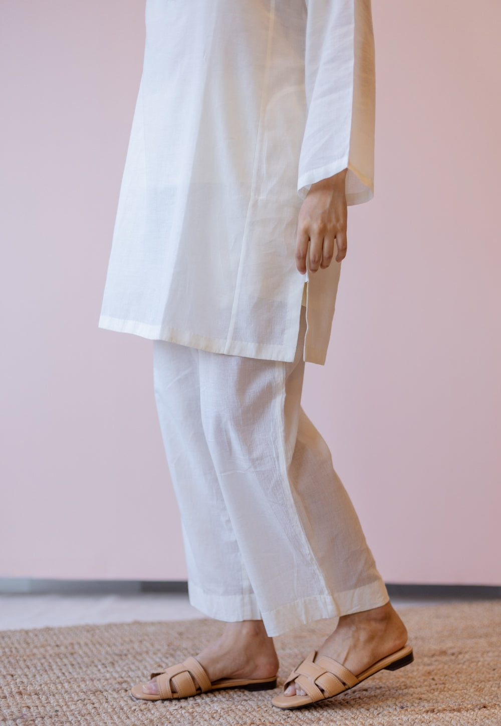 Yashi Off White Solid Handloom Cotton Straight Pant