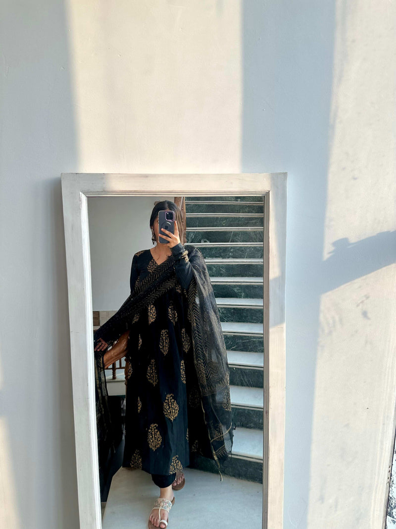 Karaj set ( Kota doriya set ) Black
