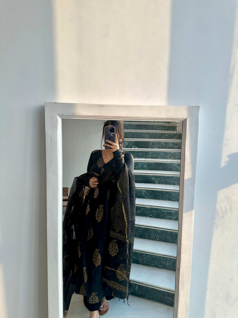 Karaj set ( Kota doriya set ) Black