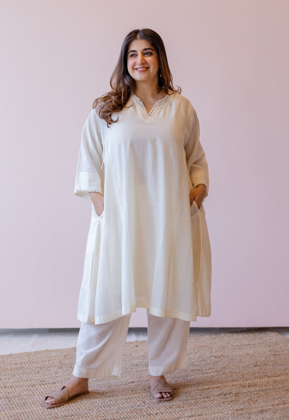 Yashi Off White Solid Handloom Cotton Straight Pant