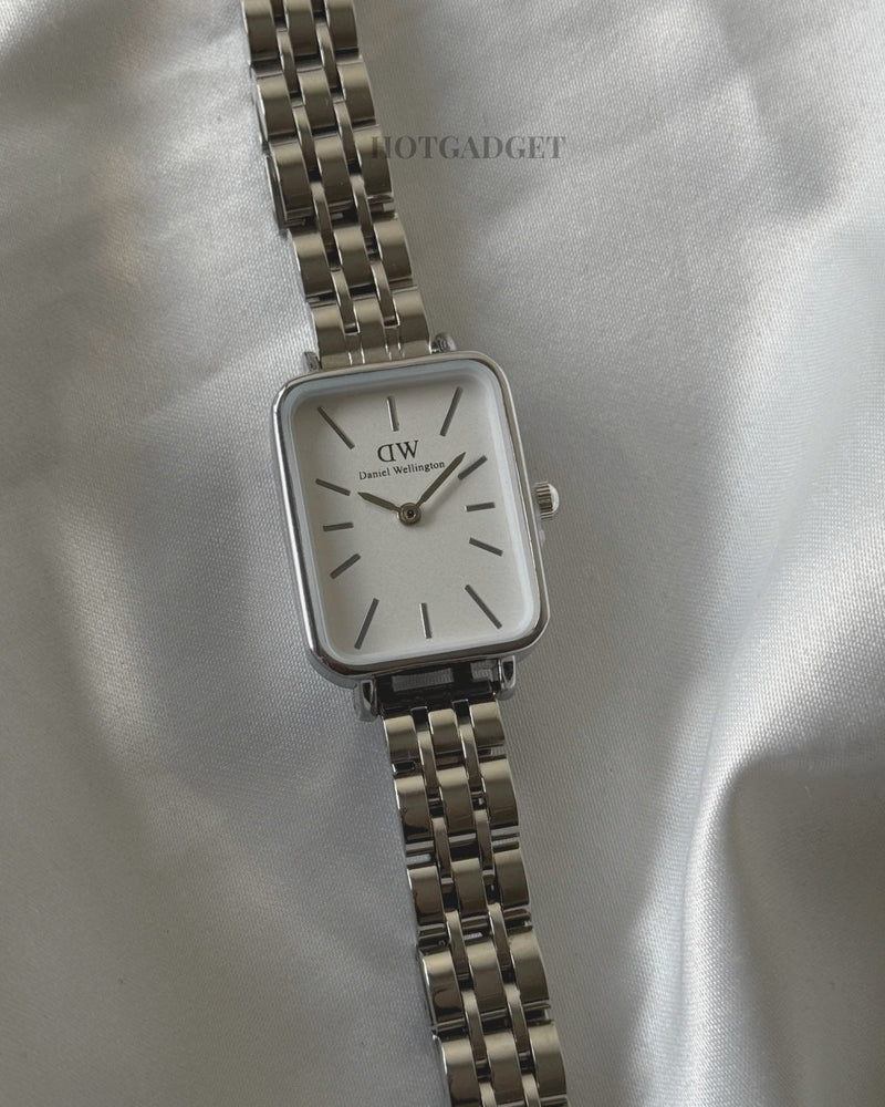 DW Quadro (Analog Watch)