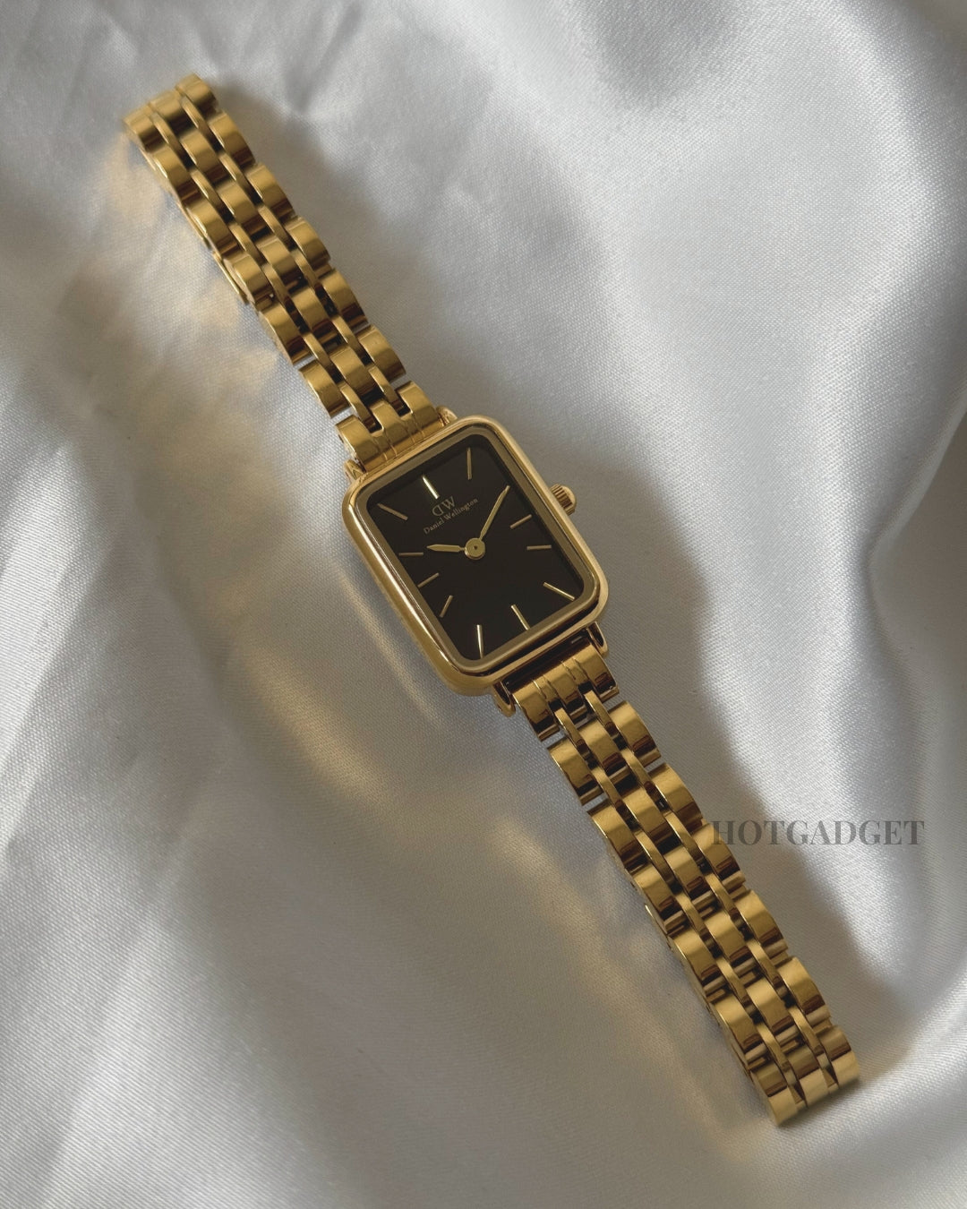 DW Quadro (Analog Watch)