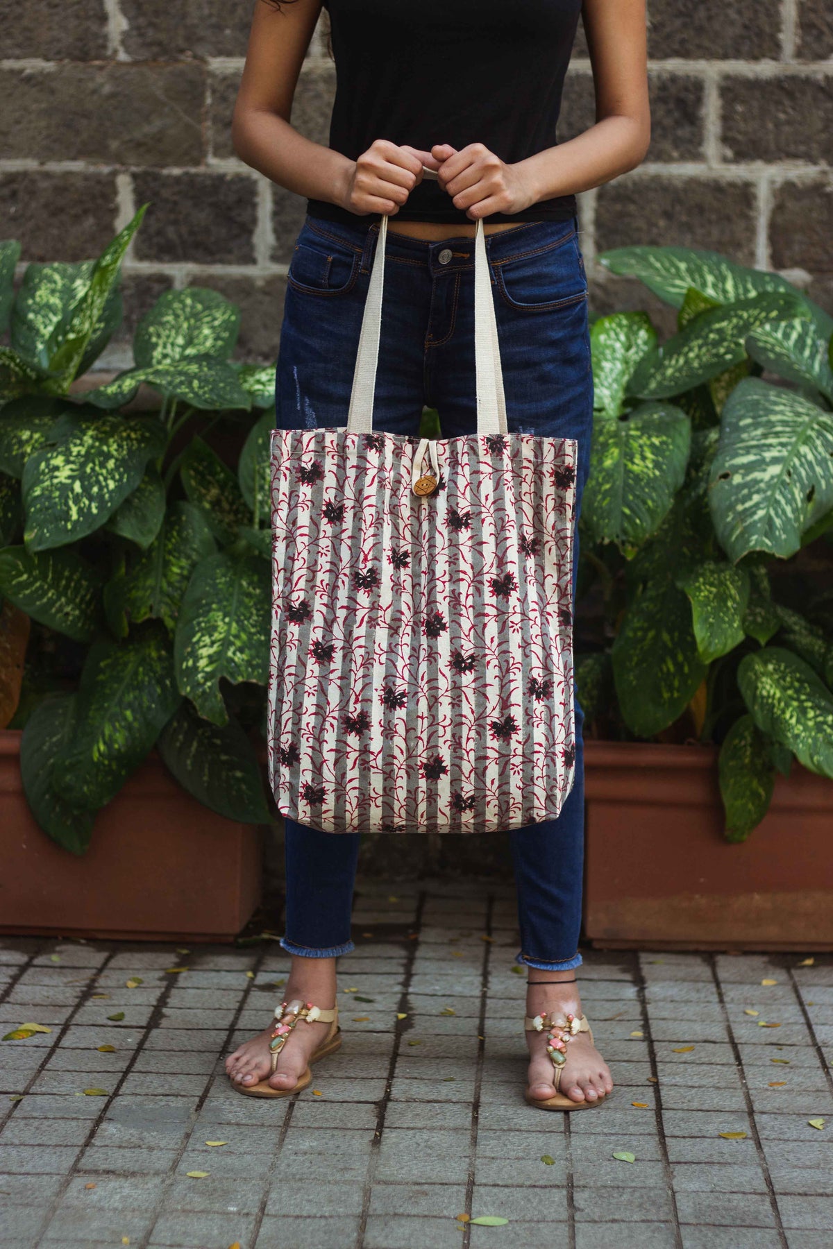 Cotton Shopping Tote Bag · Flowers With Stripes Red-1