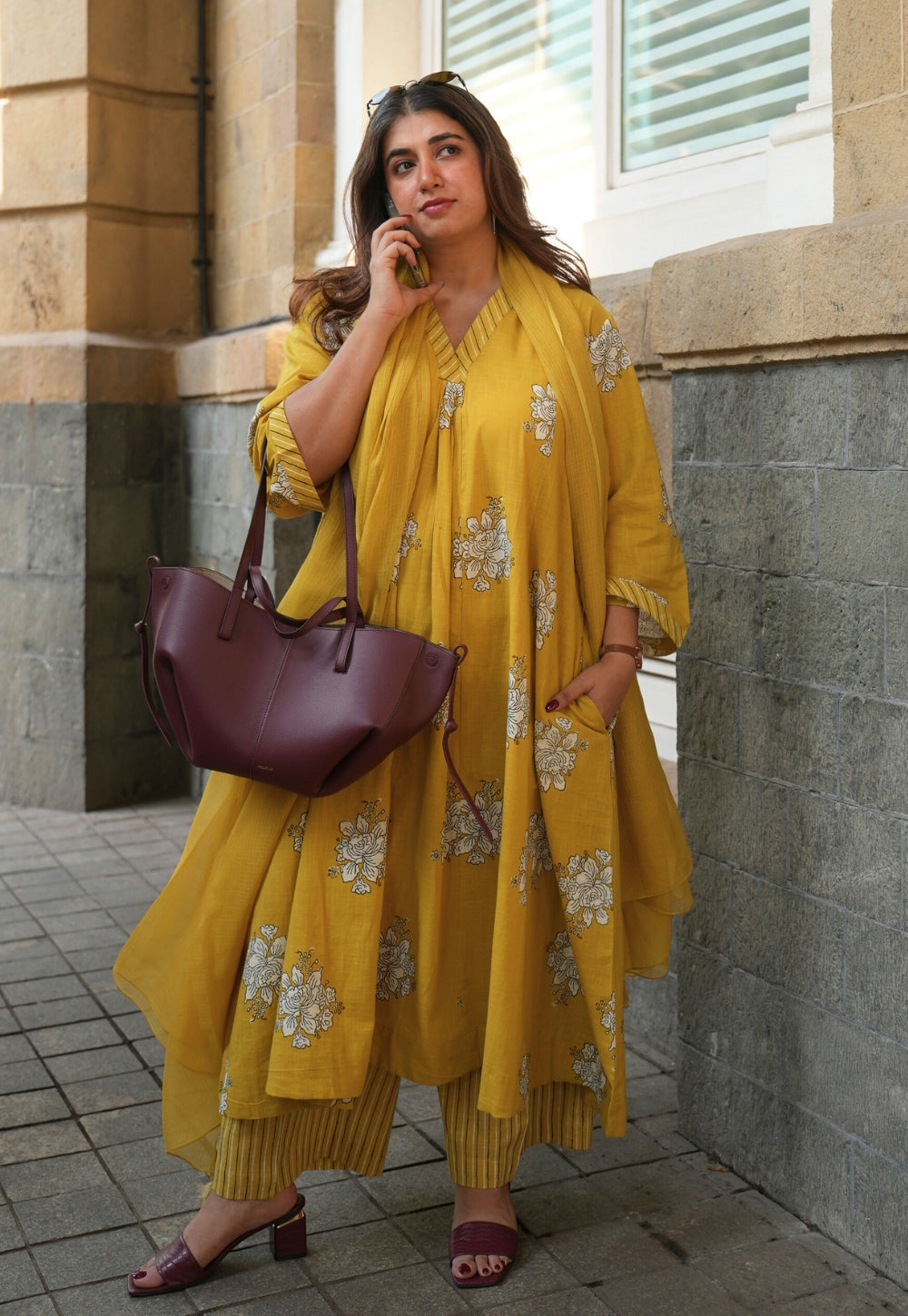 Sakhi Yellow Dabu Slub Cotton Kali Kurta