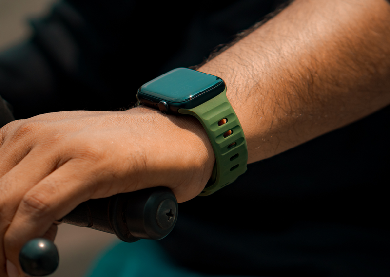 Durable Cargo Green Silicone Apple Watch Band. Displaying Pin & Tuck Mechanism