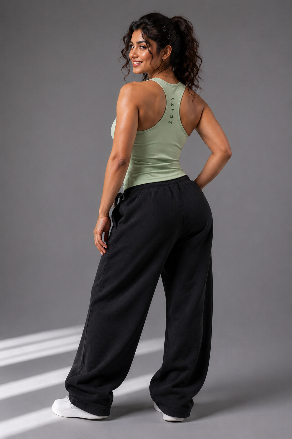 Pista Cotton Stringer (Tank Top)