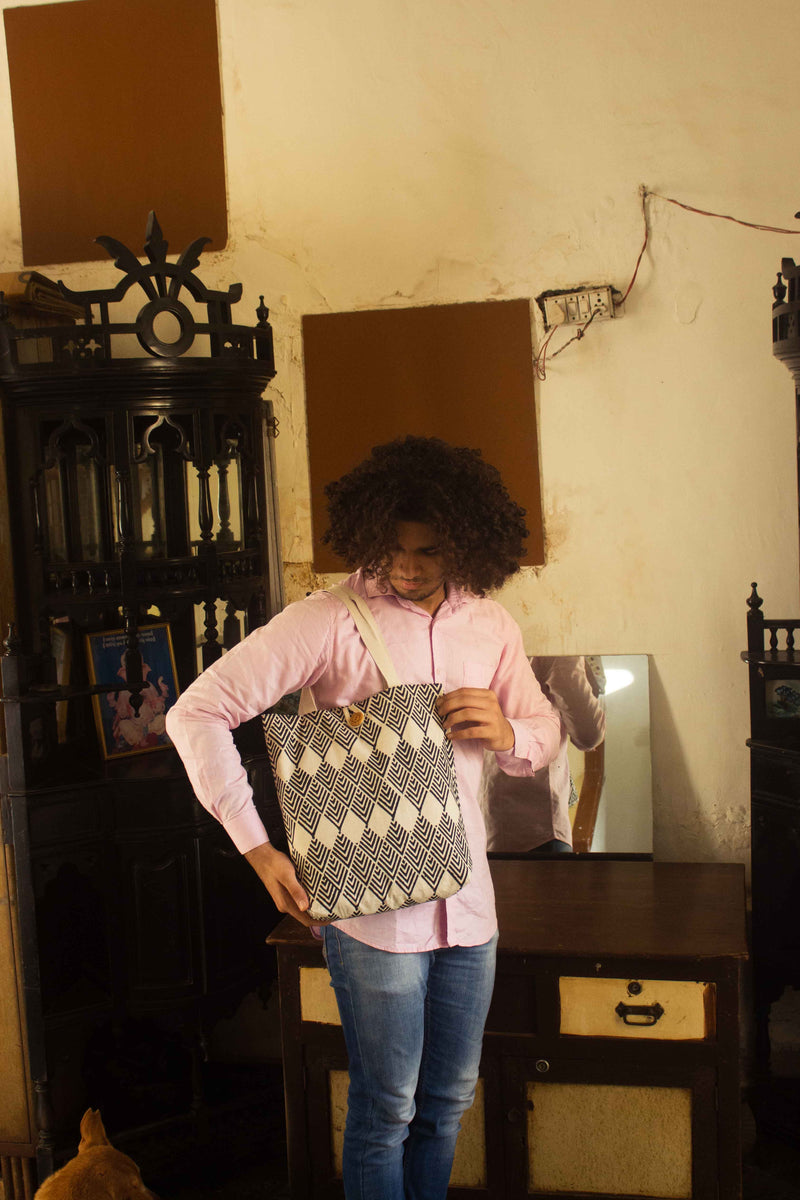 Cotton Shopping Tote Bag · Geometric Black-4