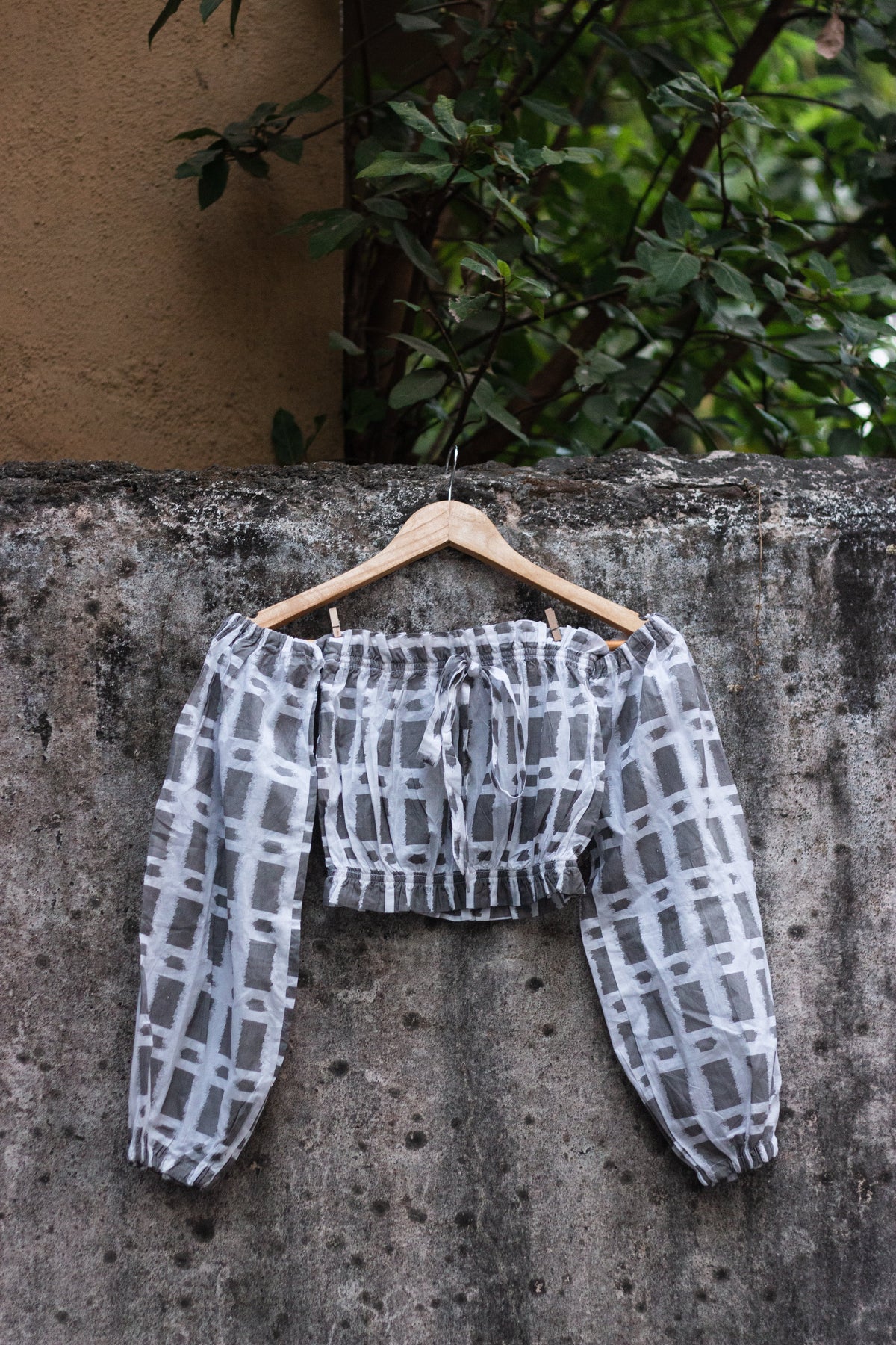 Cotton Crop Top In Screen Print Brick Rectangle-2