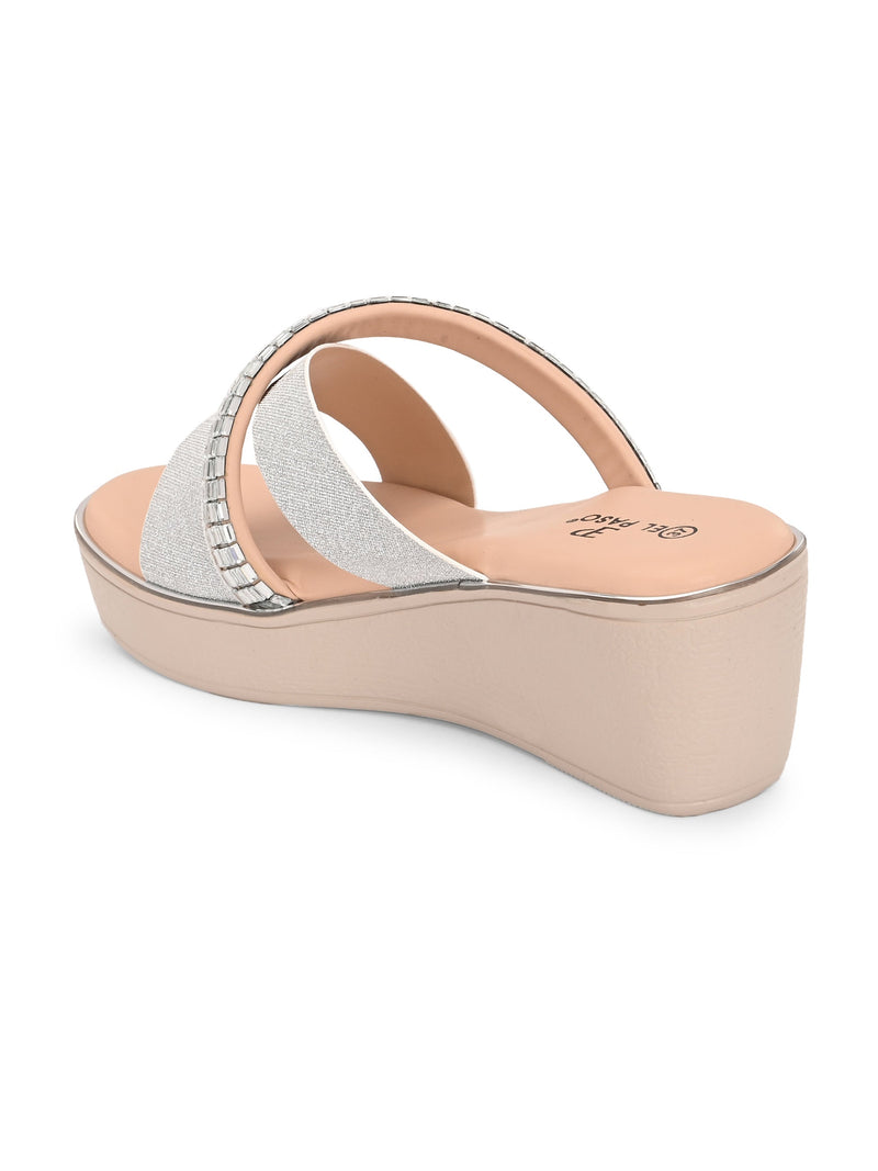 El Paso Women Embellished Comfort Heel Sandals-3