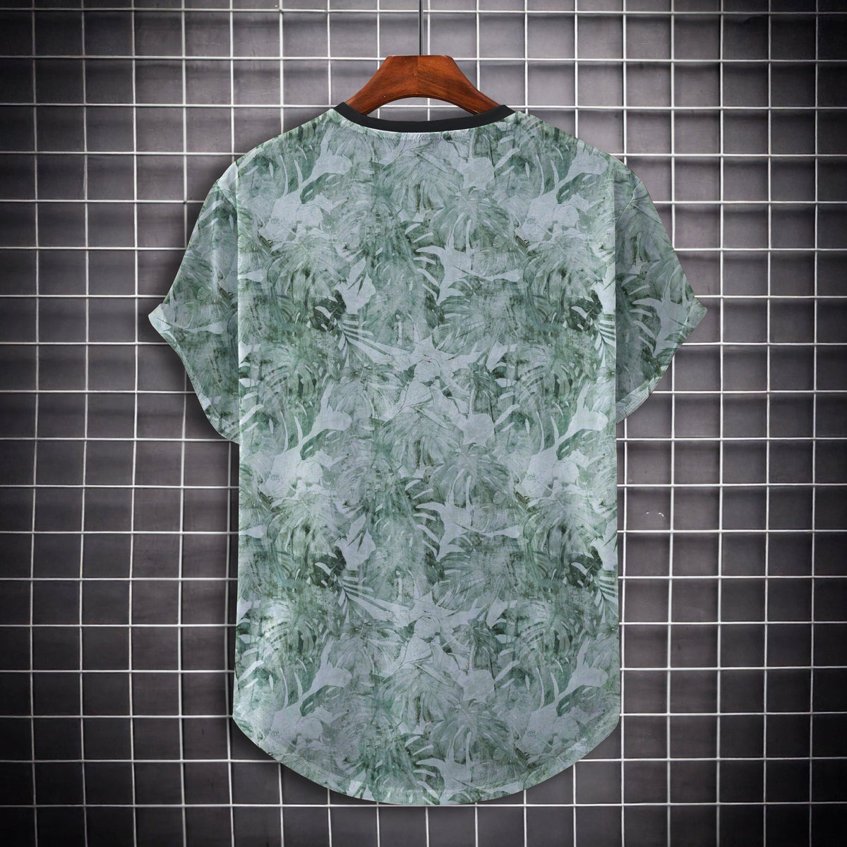 GREEN TEXTURED LEAVES LONGLINE