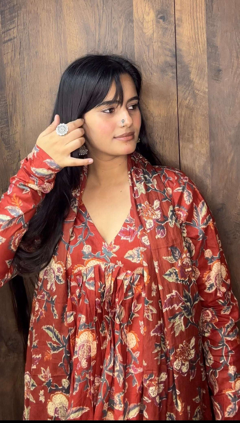 Sanvi Anarkali set