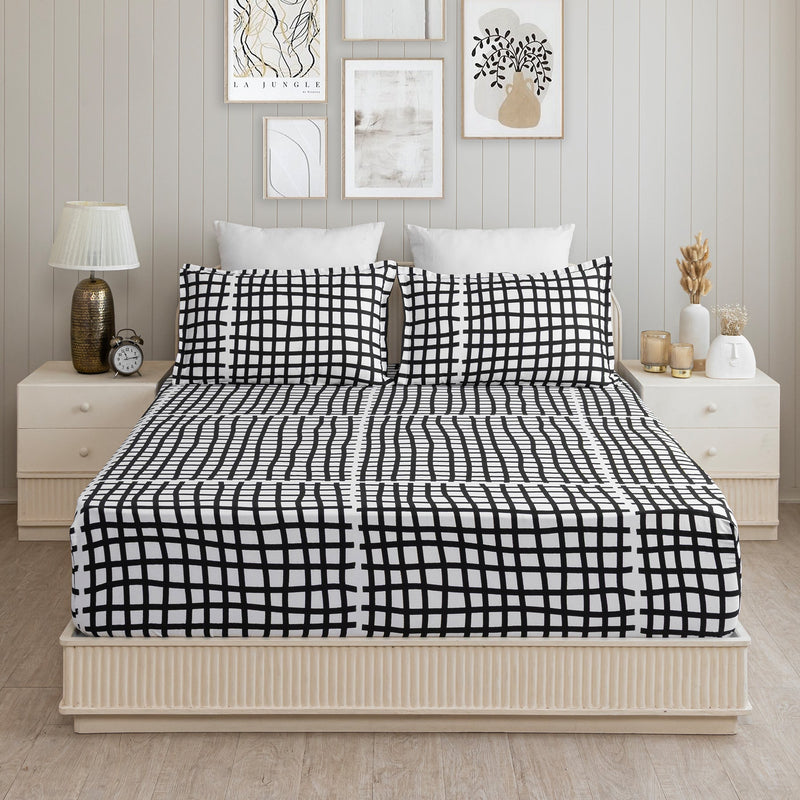 Fitted bedsheet