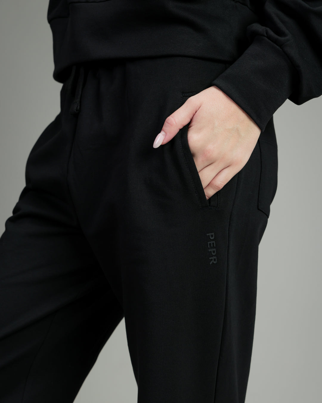 Her Drift Joggers