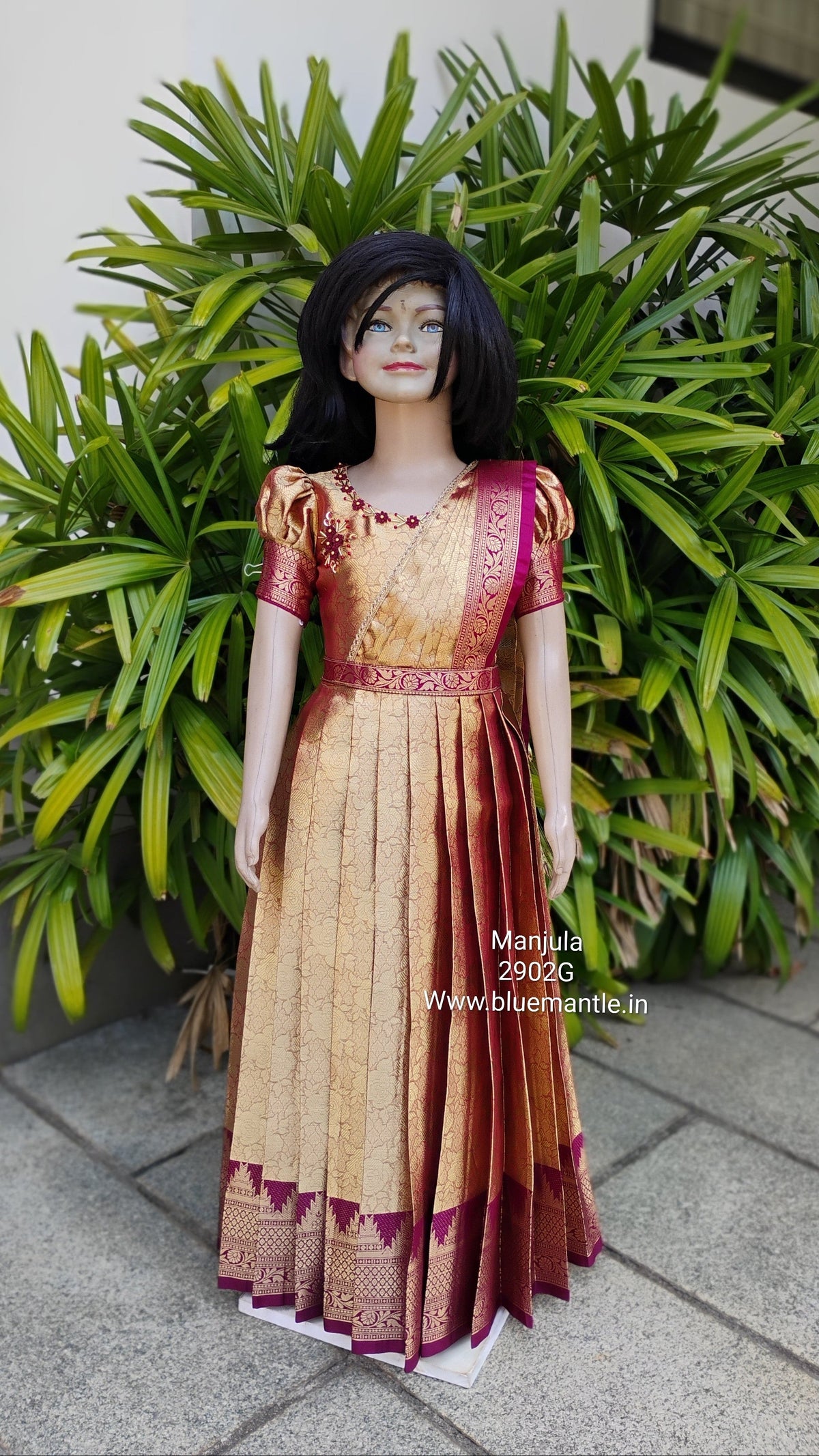 2902G: "Manjula"- Sending in 8 days